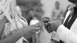 Marine RENAULT - MARS COMMUNICATION